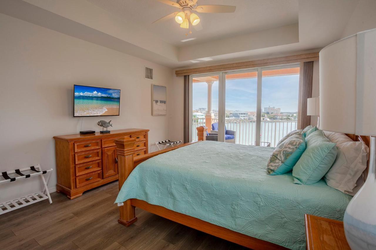 Beautiful Waterfront 3 Bedroom Condo, Located In The Heart Of Clearwater Beach Exterior photo